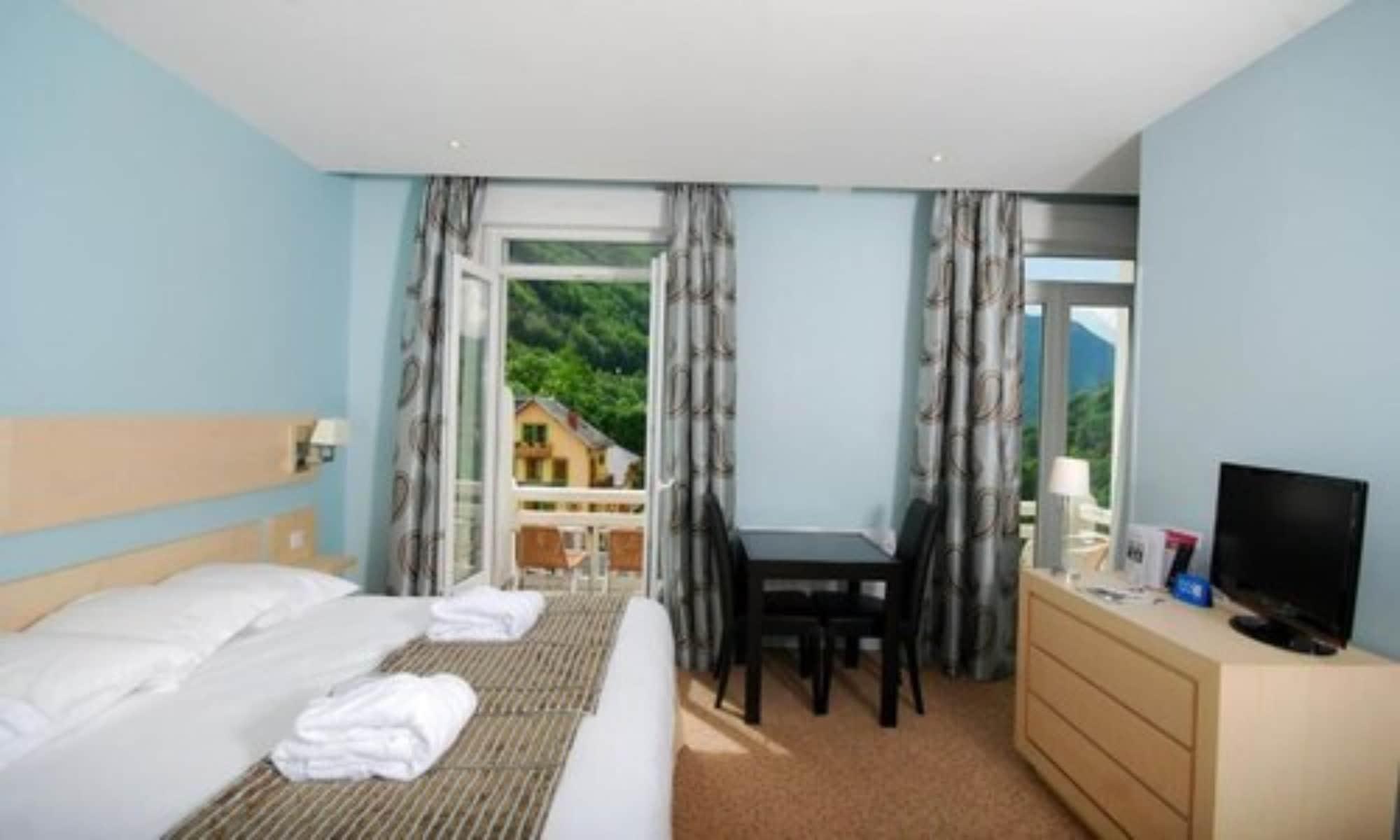 Golf Hotel Brides-les-Bains Exteriör bild