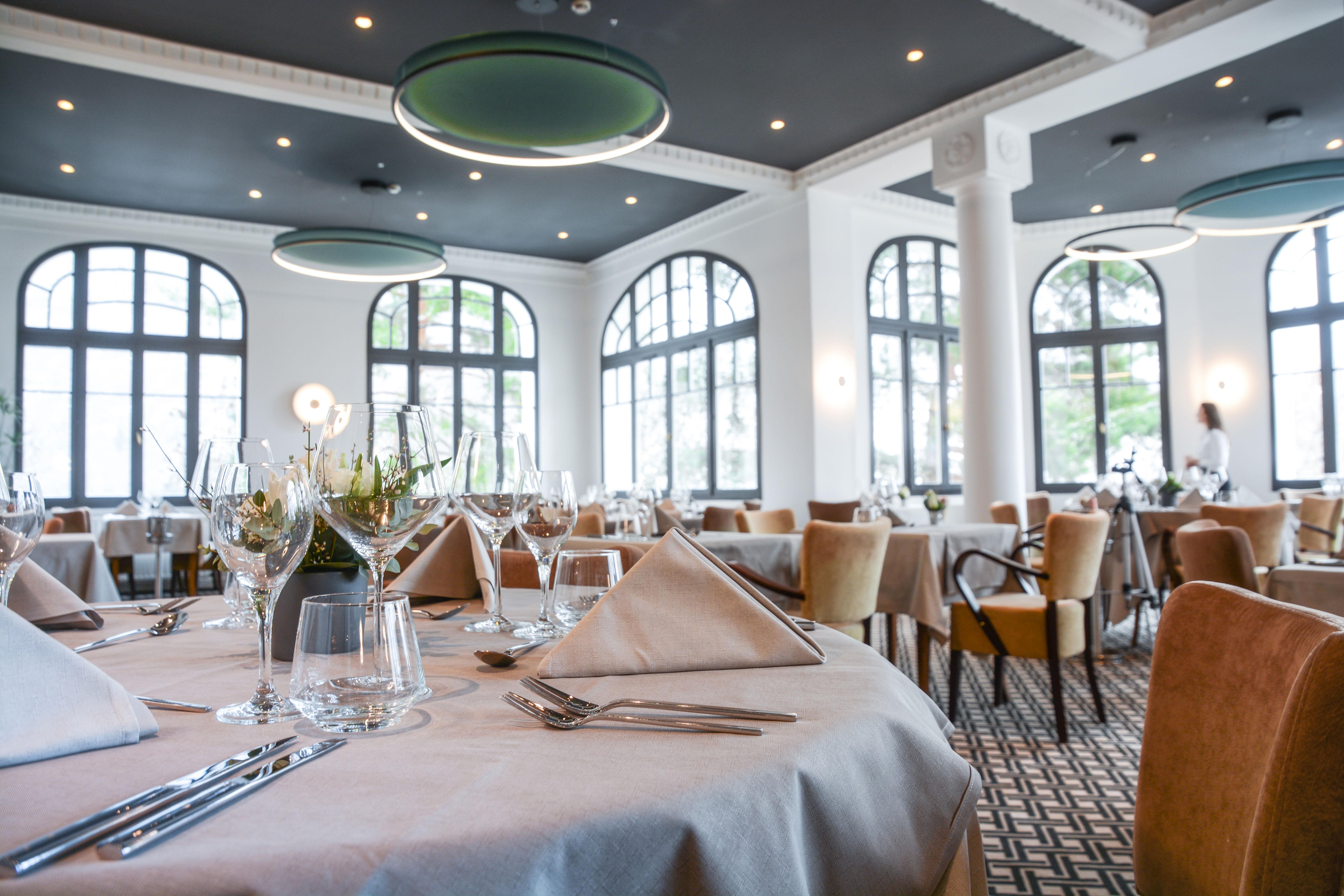 Golf Hotel Brides-les-Bains Exteriör bild