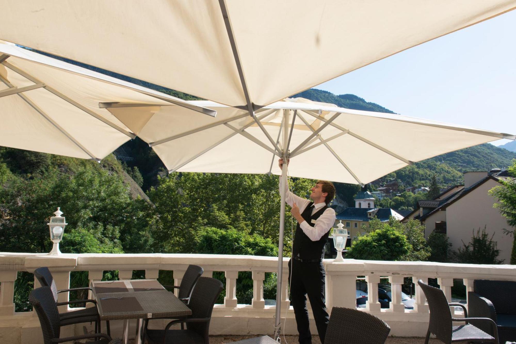 Golf Hotel Brides-les-Bains Exteriör bild